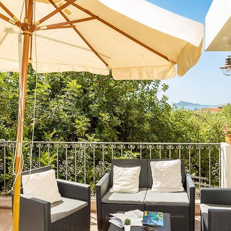 Casa Orfea Lejlighed Santa Maria Navarrese Eksteriør billede