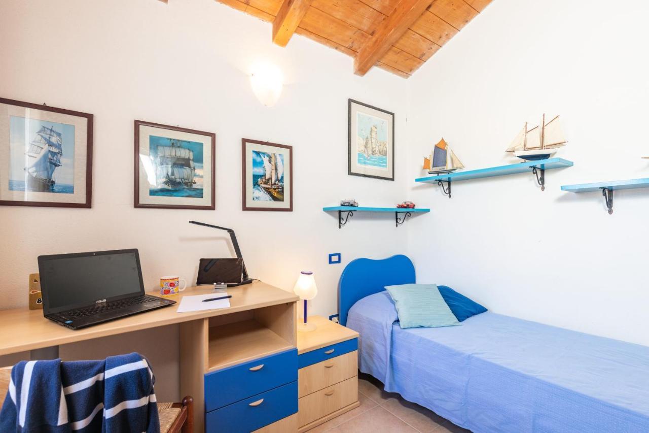 Casa Orfea Lejlighed Santa Maria Navarrese Eksteriør billede