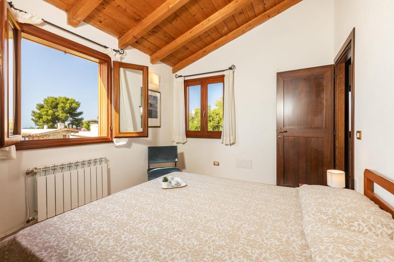 Casa Orfea Lejlighed Santa Maria Navarrese Eksteriør billede