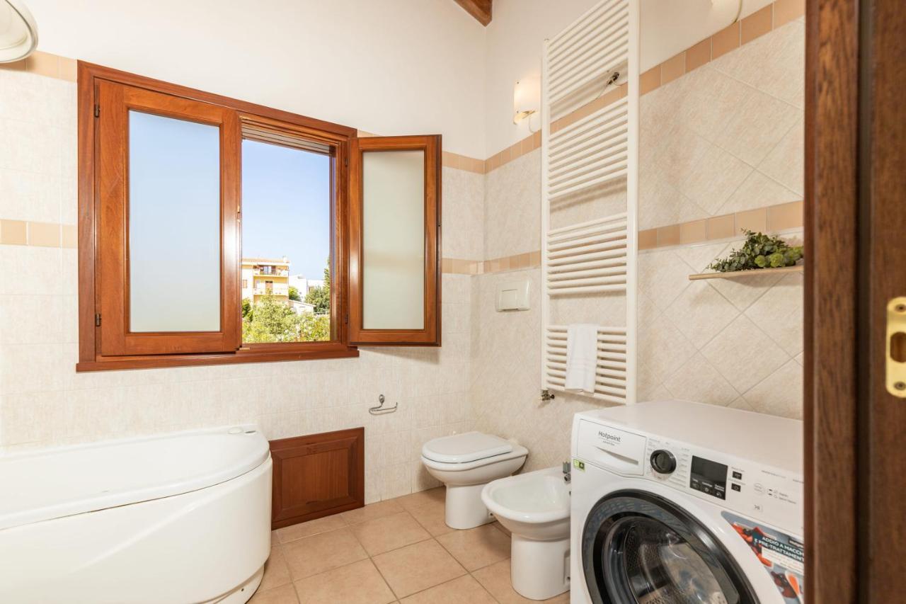 Casa Orfea Lejlighed Santa Maria Navarrese Eksteriør billede