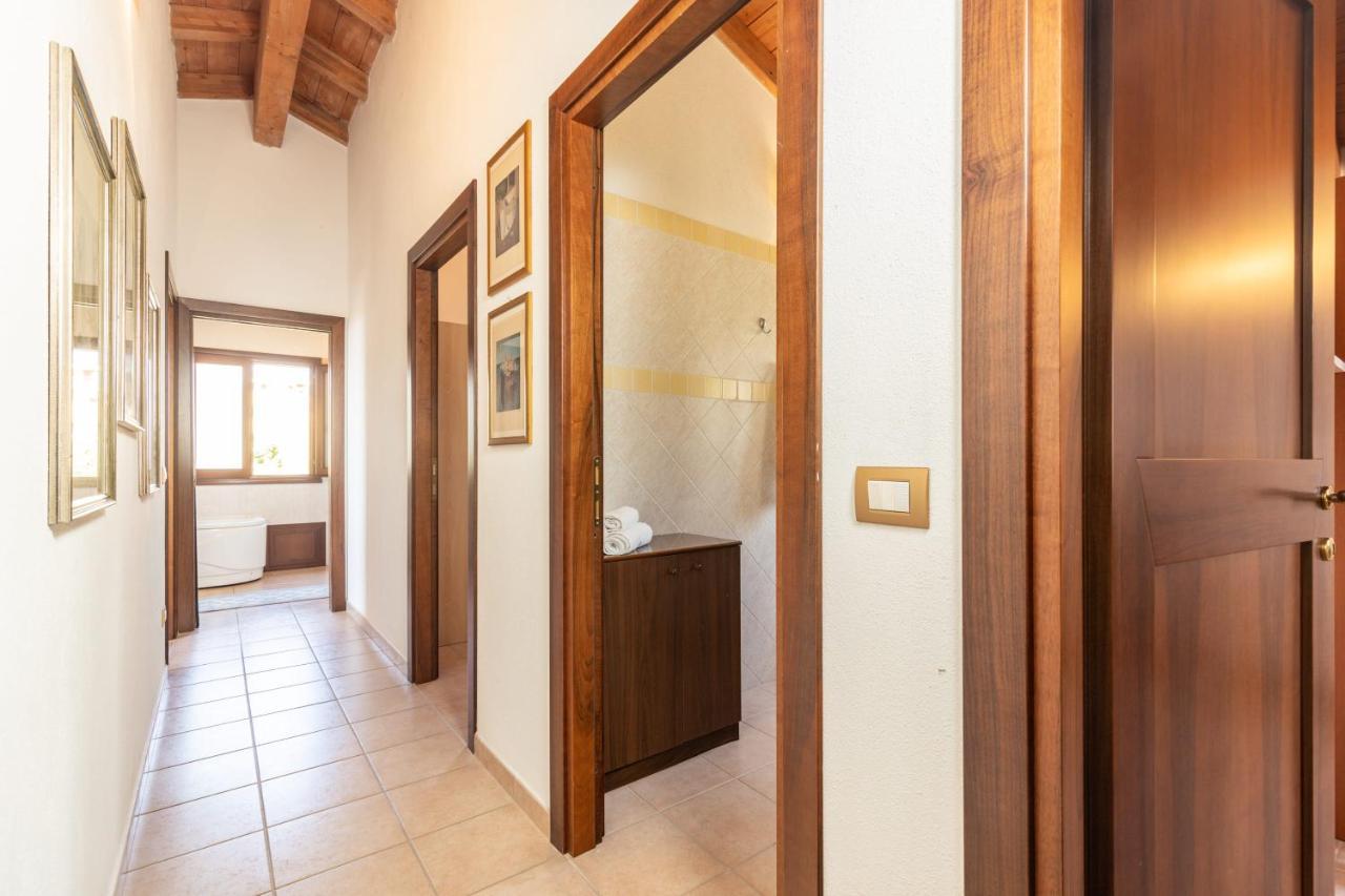 Casa Orfea Lejlighed Santa Maria Navarrese Eksteriør billede