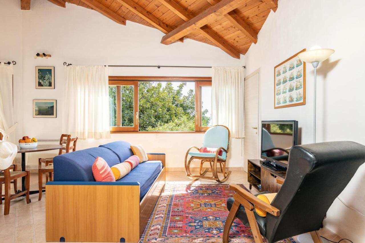 Casa Orfea Lejlighed Santa Maria Navarrese Eksteriør billede
