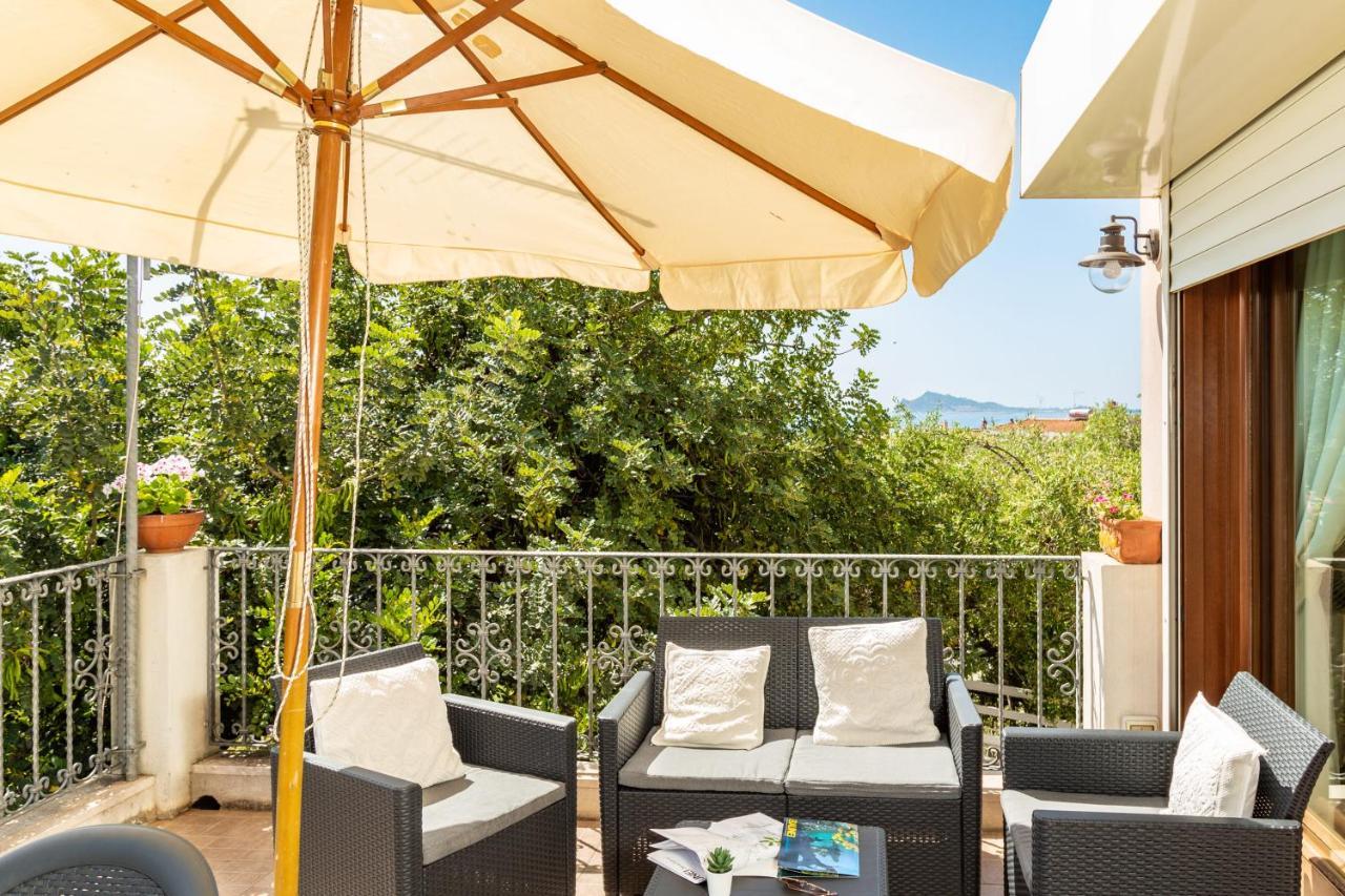 Casa Orfea Lejlighed Santa Maria Navarrese Eksteriør billede