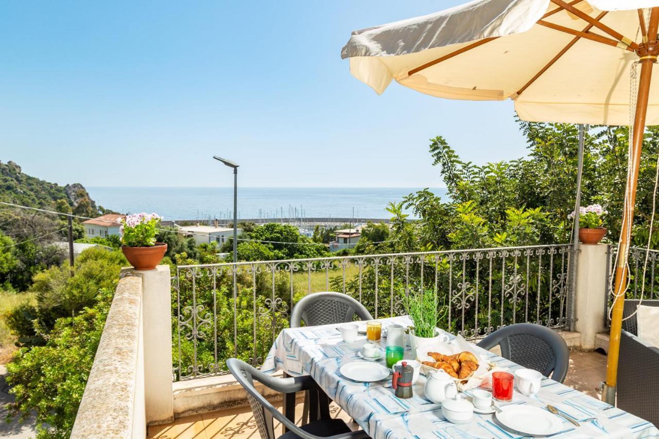 Casa Orfea Lejlighed Santa Maria Navarrese Eksteriør billede